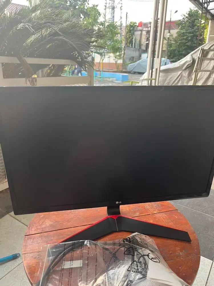 Monitor LG 24 Inch IPS 24MP59G