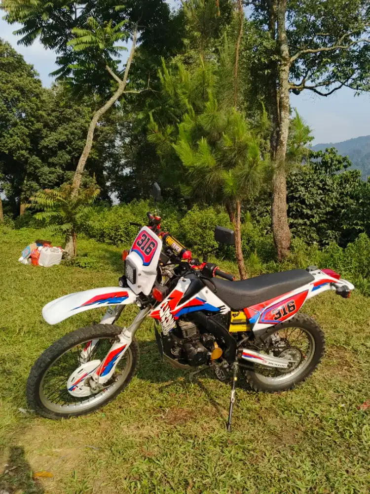 Trail Viar Cross x 200gt