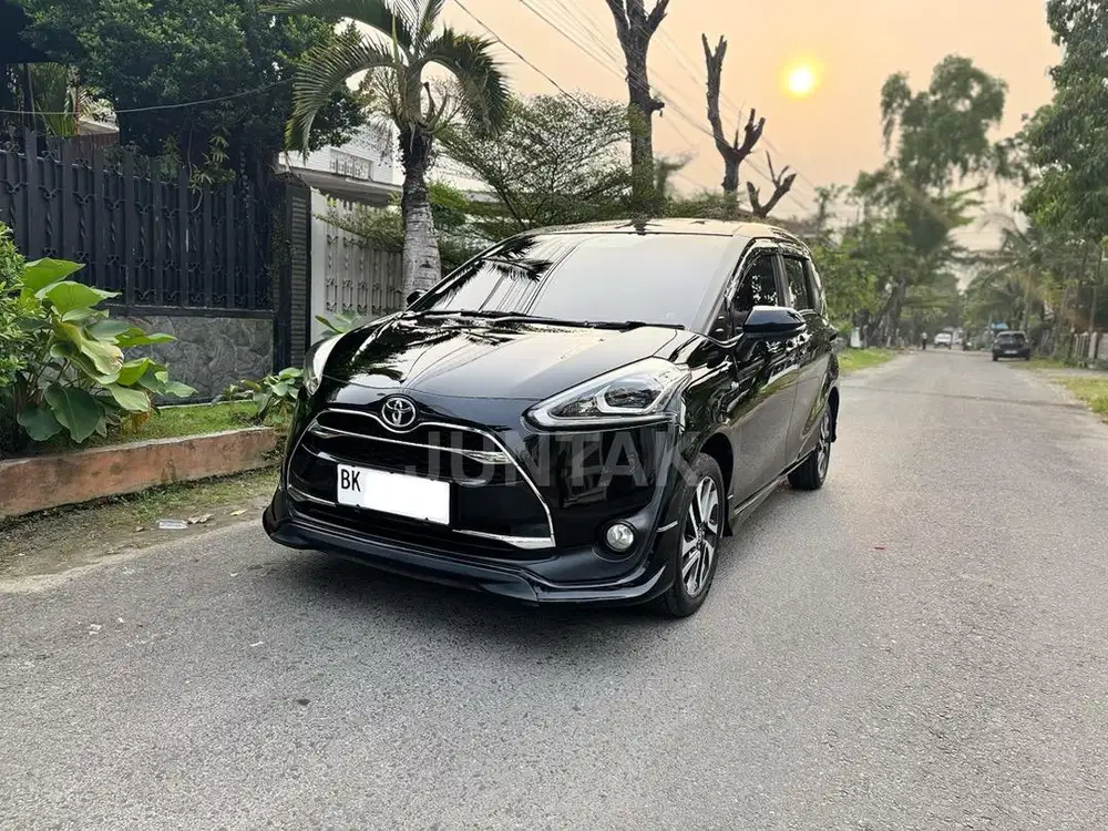 [TDP15JT] Toyota Sienta tipe Q CVT 2016 Hitam 2017 Freed 2018 Avanza