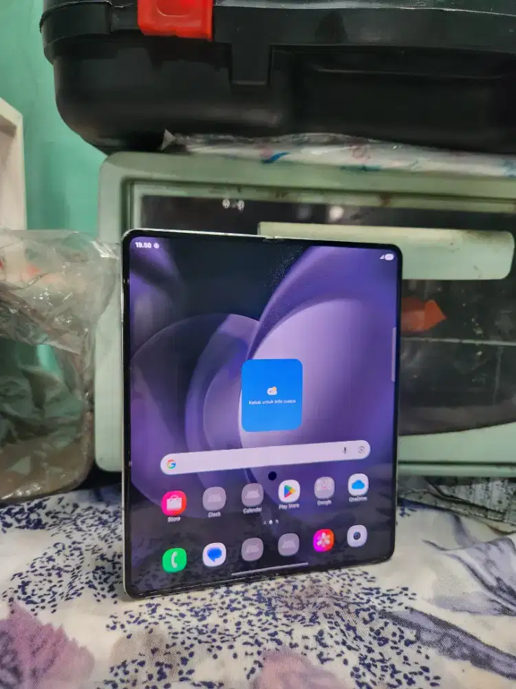 Samsung z fold 5 12/256 sein