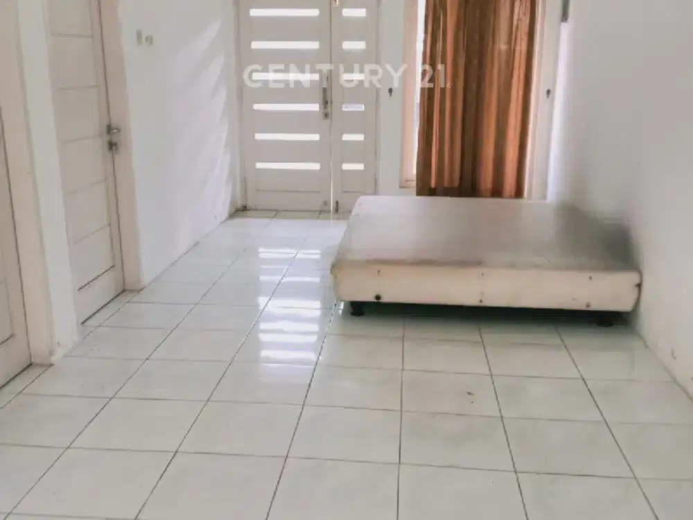 Rumah 2 Lt Strategis, Pulomas Barat, Jakarta Timur NS0279