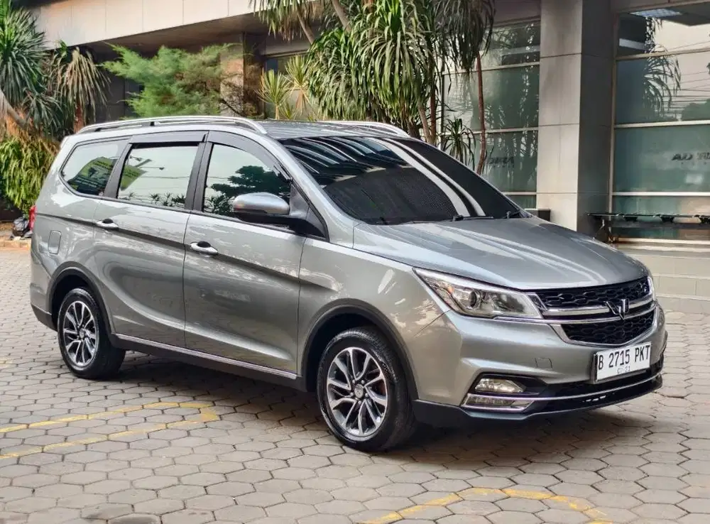 Wuling Cortez CT Lux 1.5 Turbo Captain seat 2020 Abu Metalik (Non Sunr