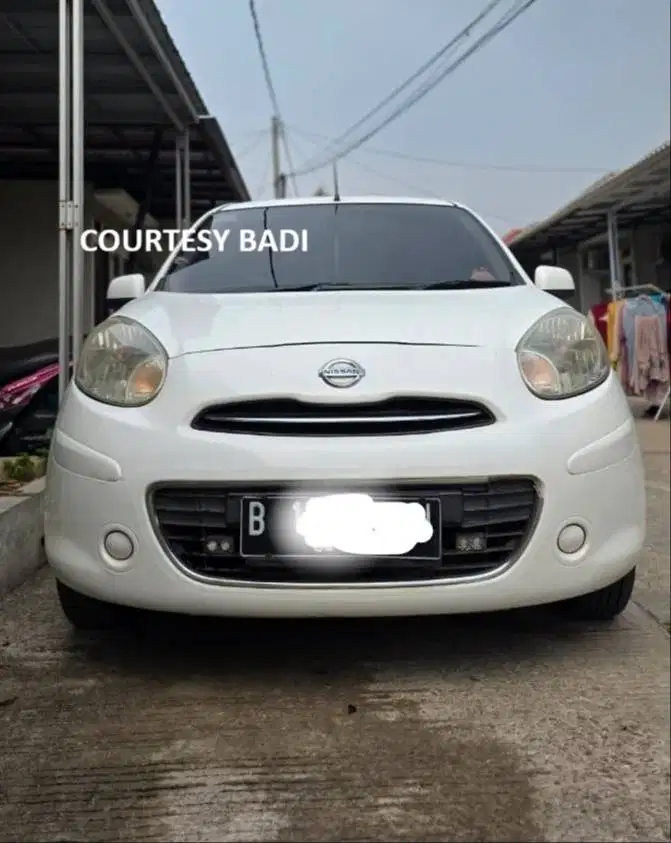 Nissan March XS 1.2 AT