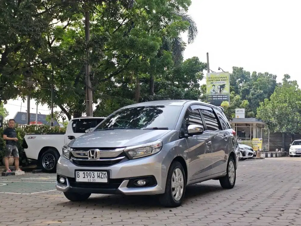 Mobilio E CVT 2018 AT Facelift Abu bulan Metalik
