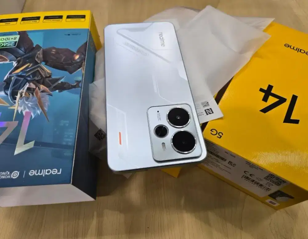 REALME 14 256 GB