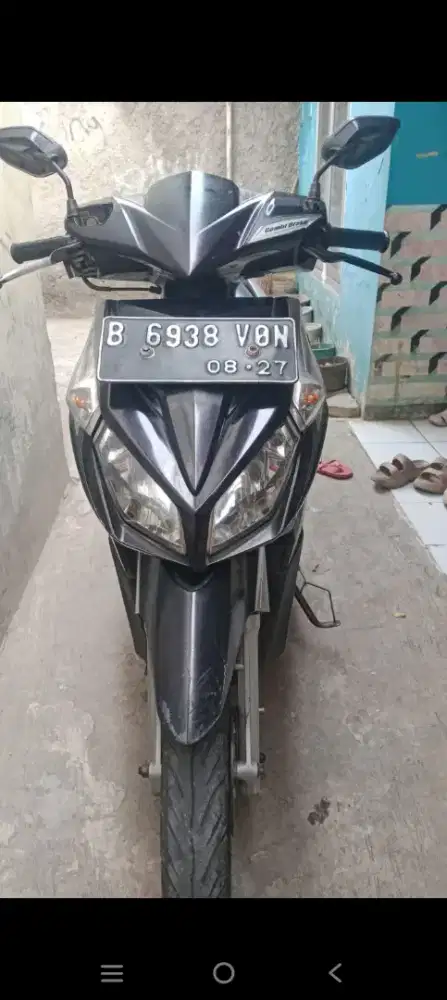 Di jual honda vario thenne 125 thn 2010 lokasi gading serpong