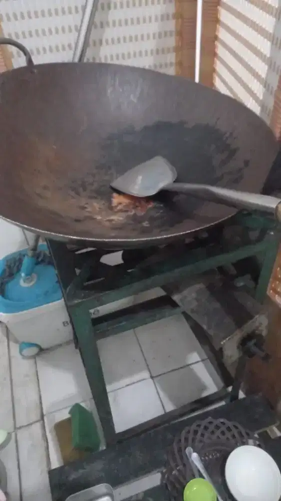 dijual kompor mawar api besar, cocok buat jualan nasgor