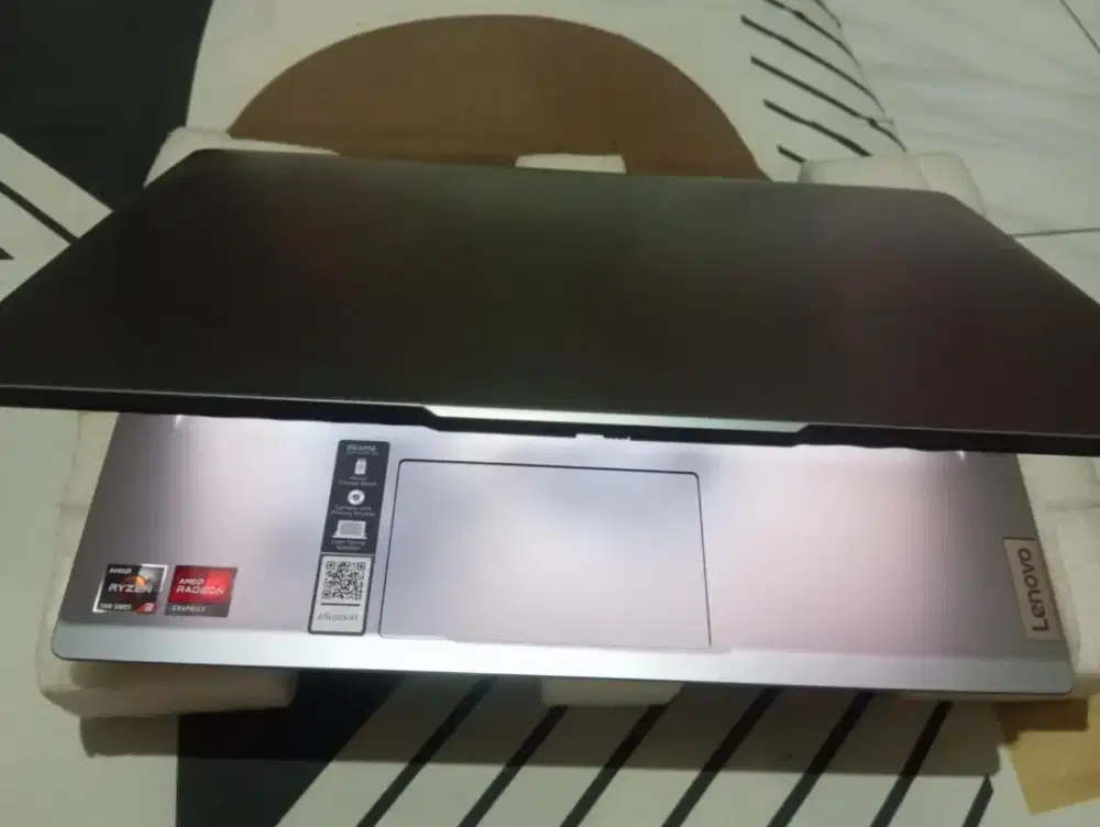 Lenovo ideapad slim 3