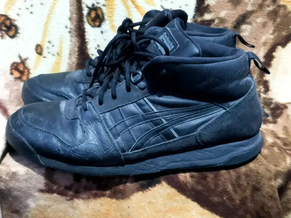 Sepatu Onitsuka Tiger Horizonia MT Full black uk 41,5 original