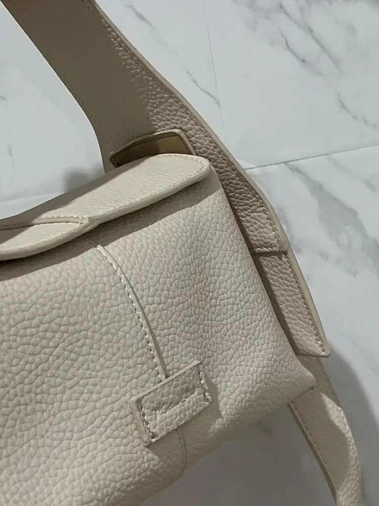 Tas Wanita New / Tas Wanita Putih Cantik / Tas Selempang Shoulder Bag