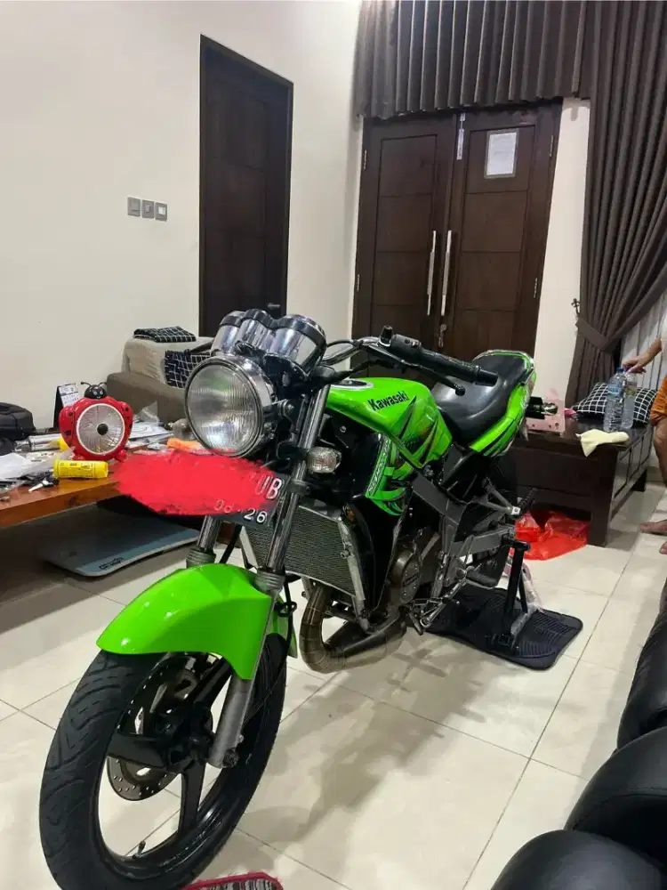 Dijual ninja ss 2011 shuriken hijau asli