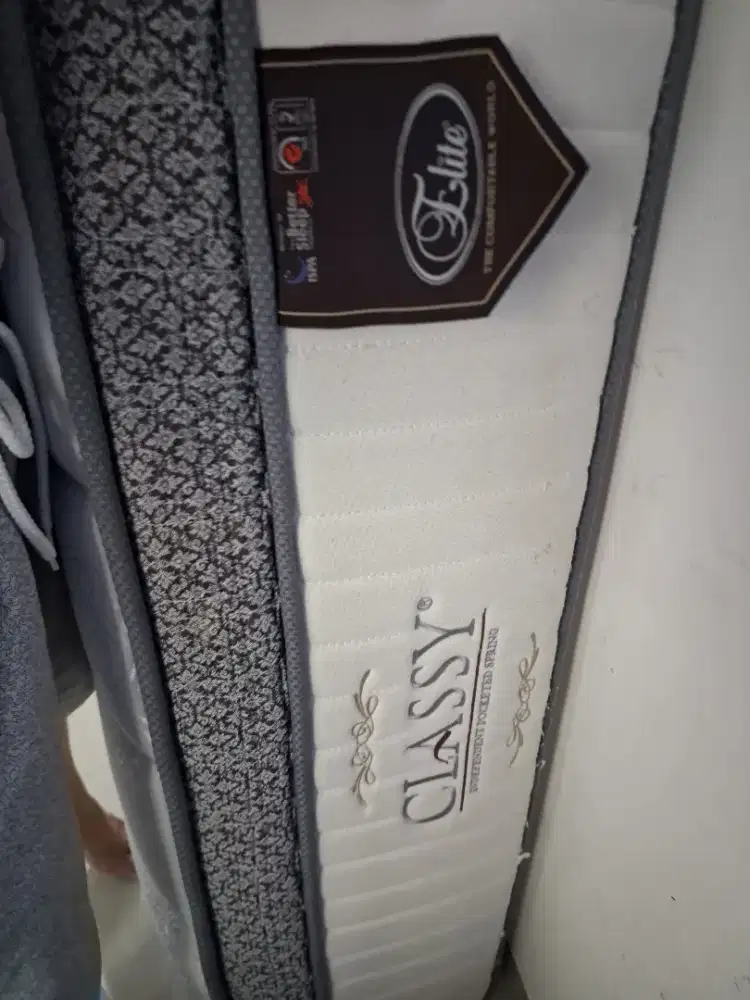 Kasur Latex merk Elite