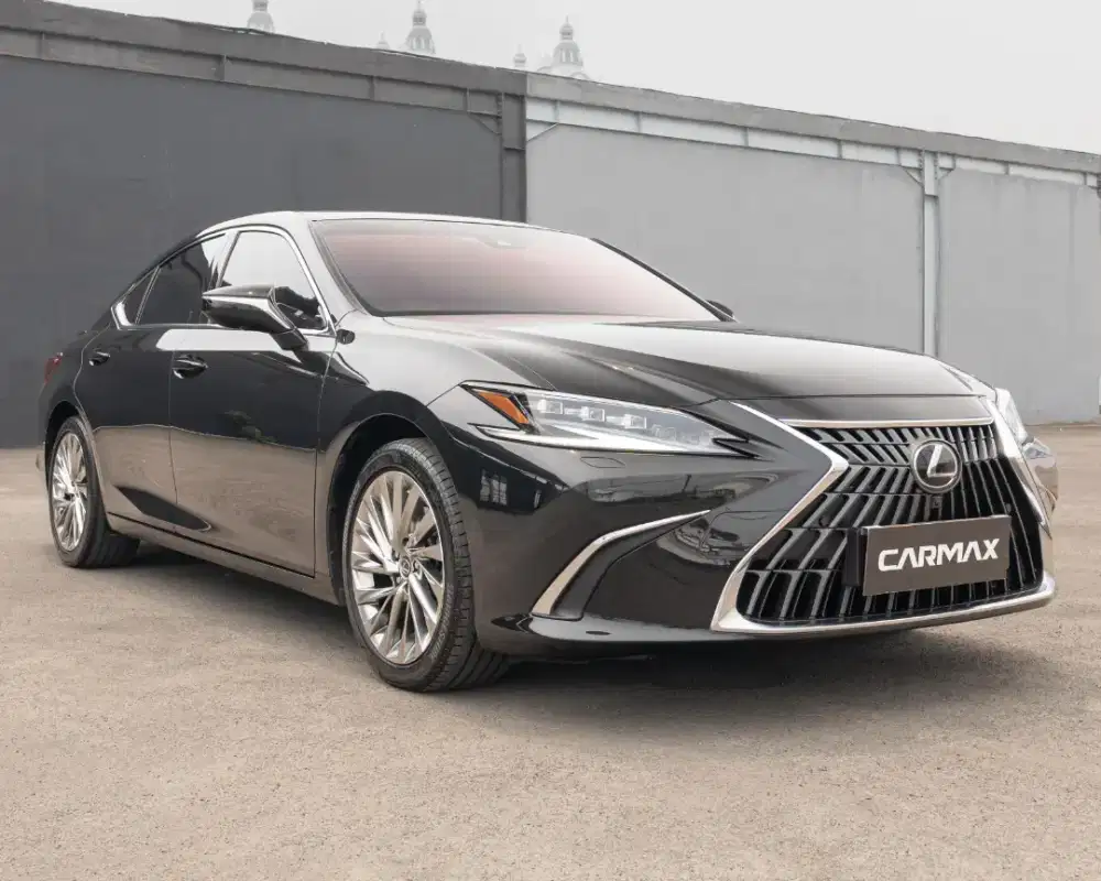 Km 900 Perak! Lexus ES300 Hybird 2023 | BMW i5 | Mercedes Benz | E200