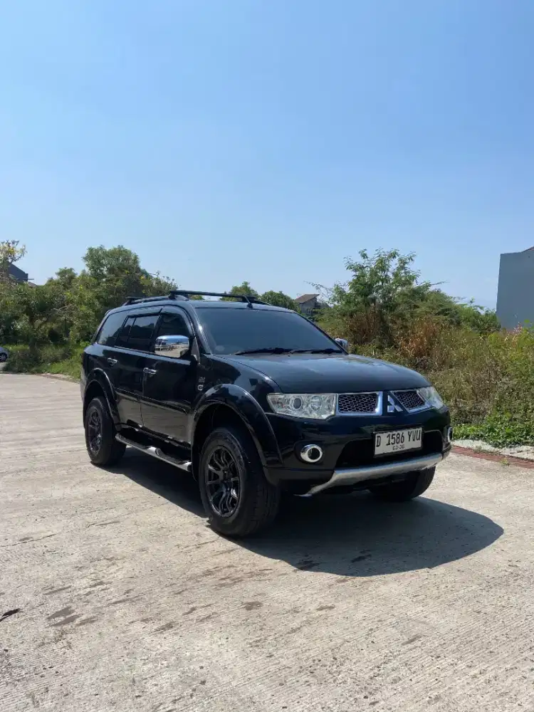 MITSUBISHI PAJERO SPORT DAKAR METIK SUNROOF