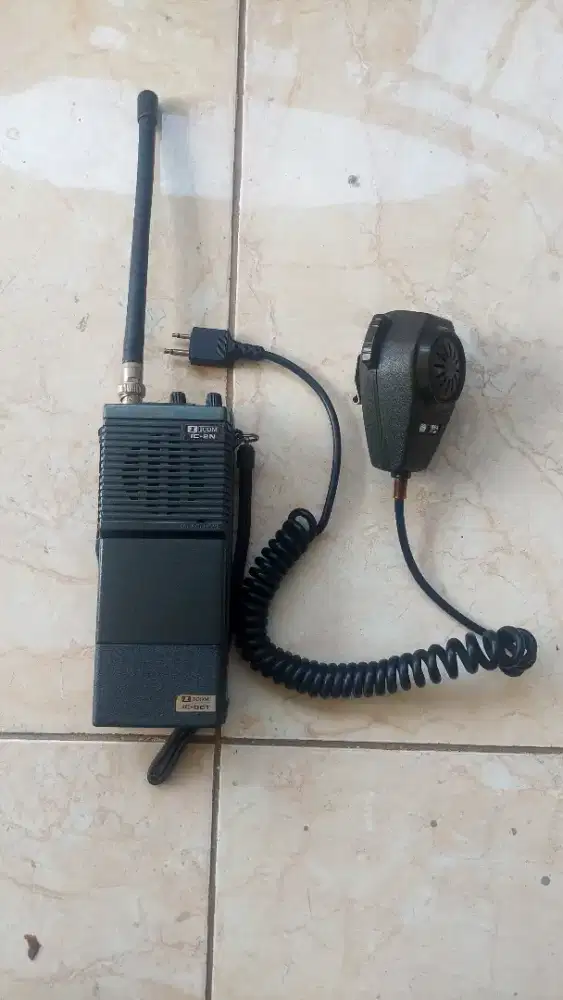 Dijual: HT 2N  2m band