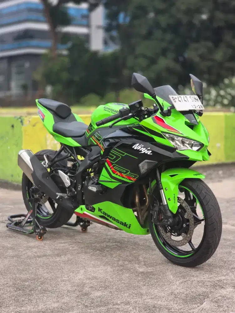 Kawasaki ZX25RR ABS TFT Plat DKI