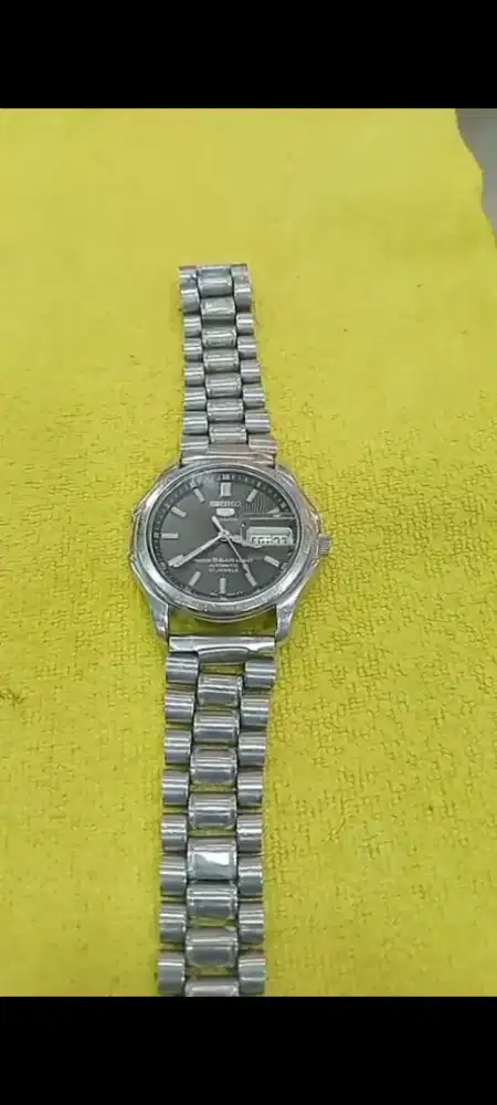 DIJUAL SEIKO 5 SUPERIOR