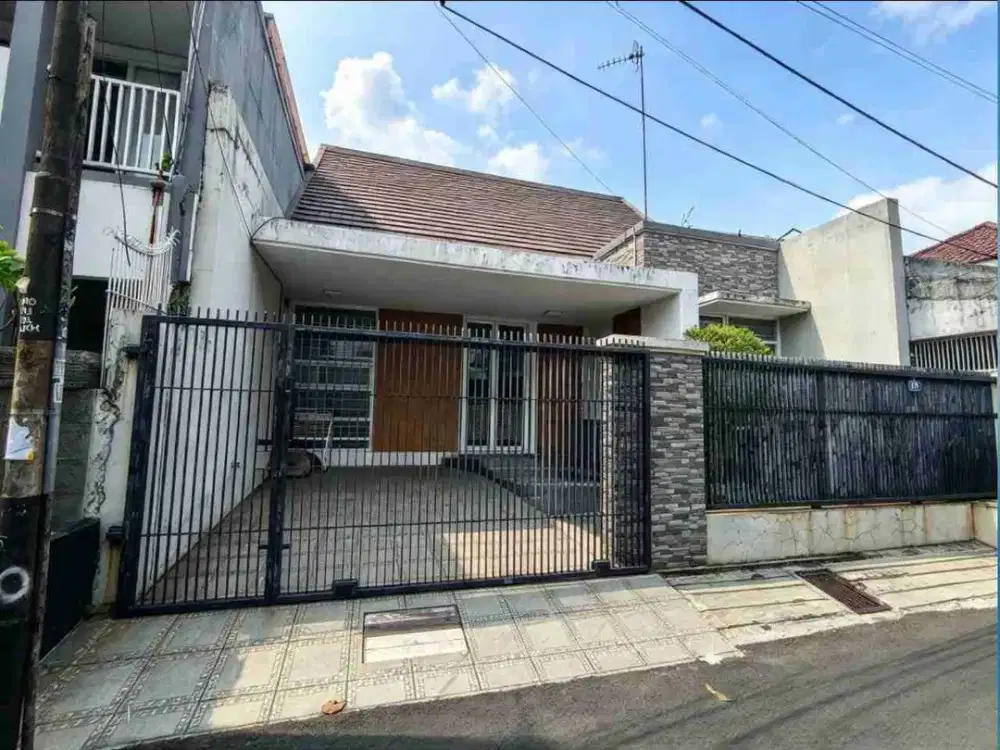 Rumah Dijual di Rawamangun Jakarta Timur – SHM, Bebas Banjir