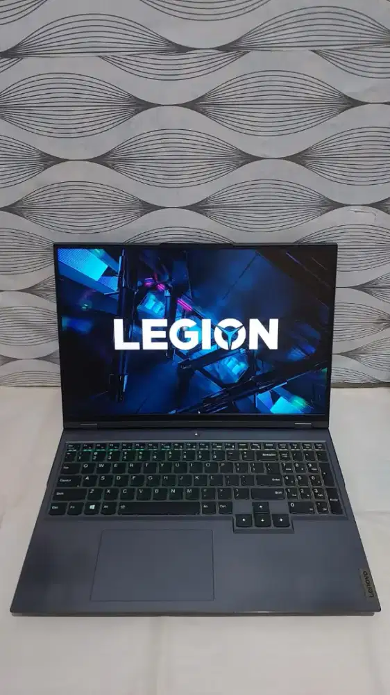 Legin 5 Pro Ryzen 7 5800H RTX 3060 6GB RAM16GB SSD 1TB Nvme