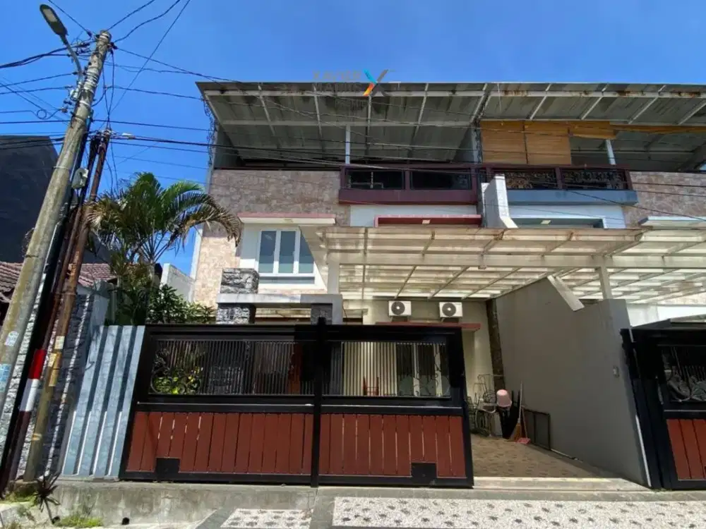 Dijual Rumah Modern Plus Rooftop View Gunung 2 Lantai di Borobudur, Lowokwaru, Kota Malang