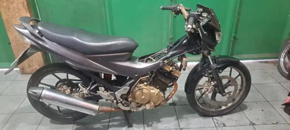 Suzuki satria 2012