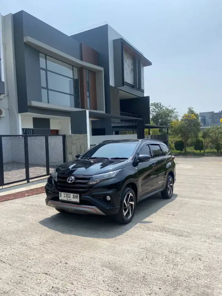 TOYOTA RUSH TRD METIK 2019