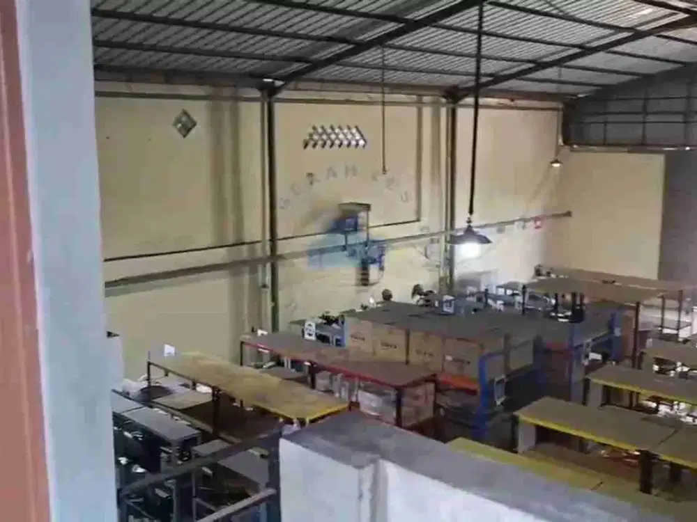 Disewakan Gudang di Legok Jalan Raya PLP Curug - Tangerang, Banten