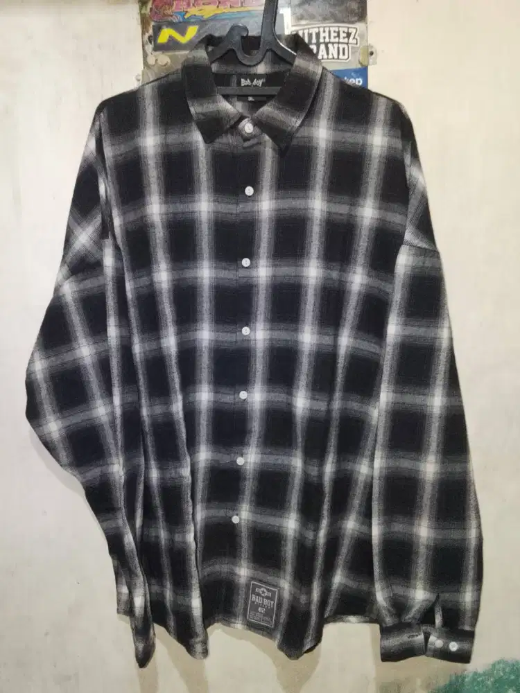 Kemeja Flannel Motif Veterano