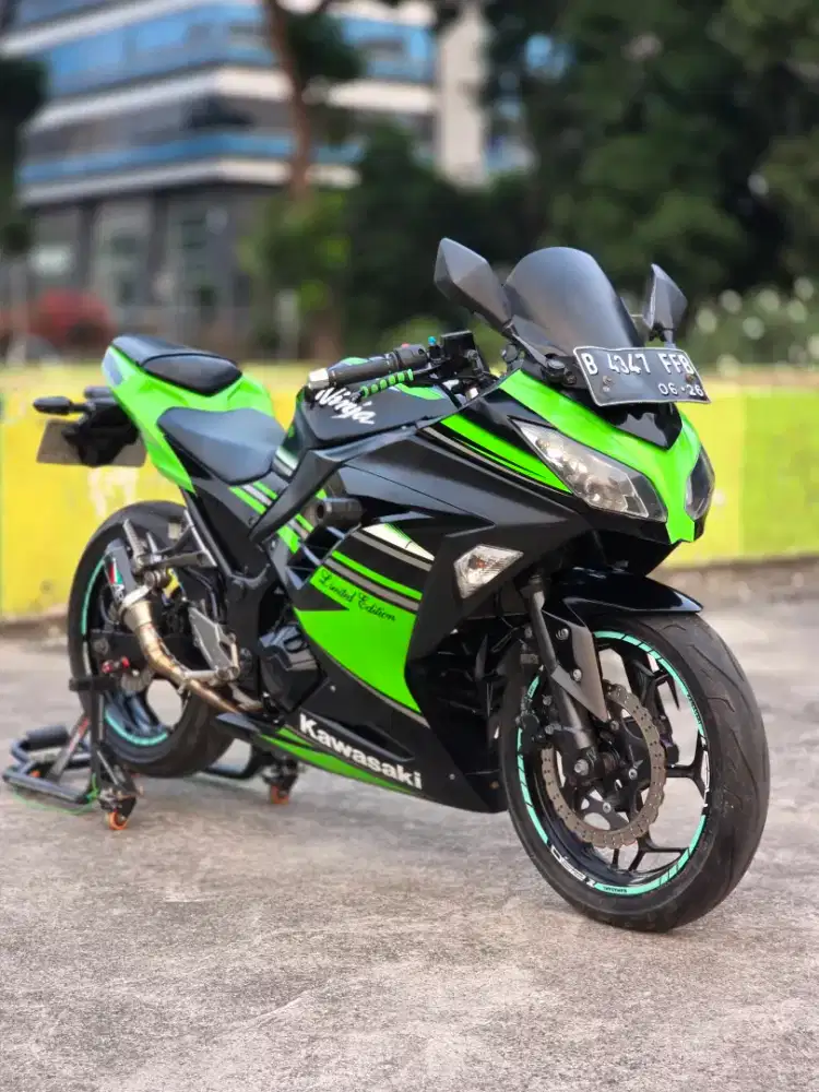 Kawasaki Ninja 250 FI SE With AR