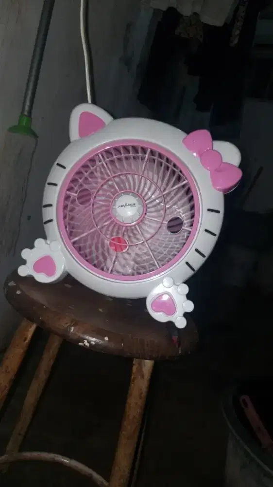 Kipas angin advance mini