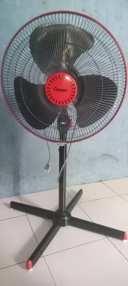 Kipas angin Cosmos 16 putaran kencang