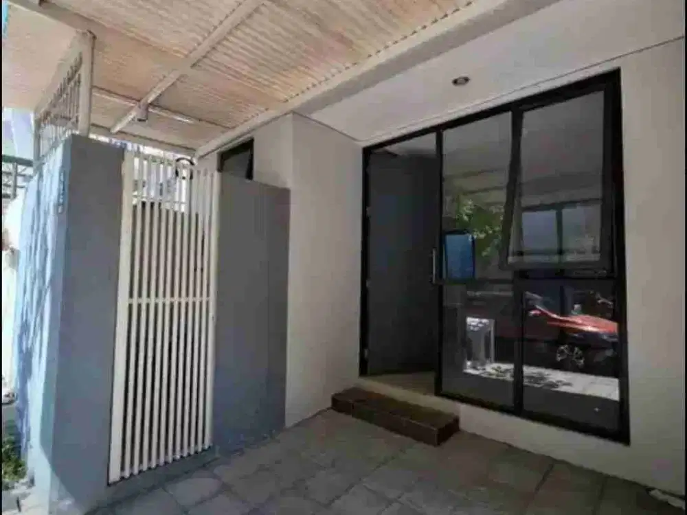 Murah Royal Residence Wiyung 3 Lantai Siap Huni