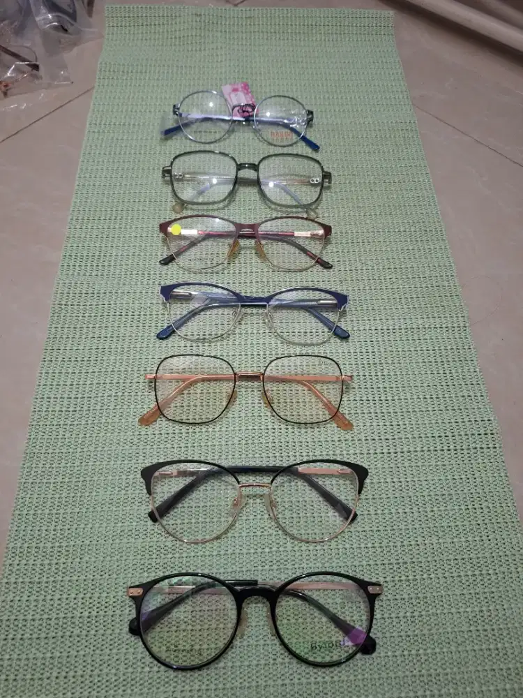 Paket Frame kacamata + lensa blueray