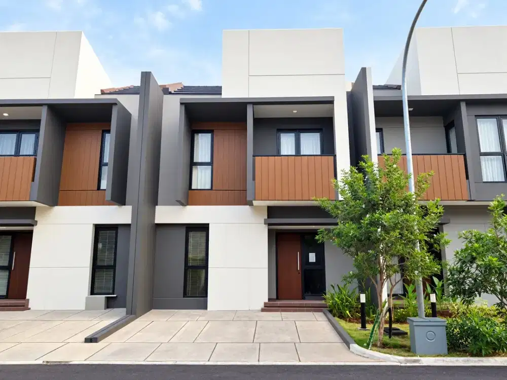 Disewakan Rumah Siap Huni di Cluster Regia Summarecon Crown Gading