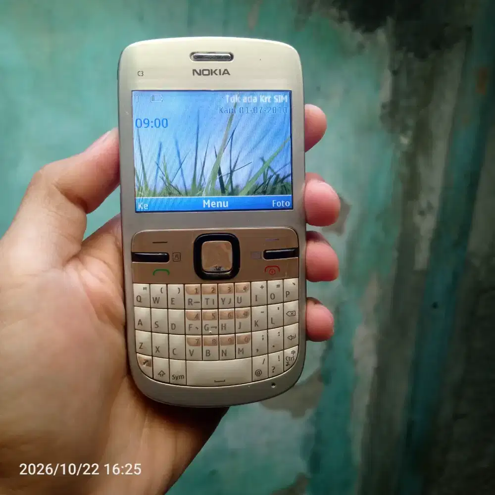 Preloved Nokia C3 Qwerty lawas