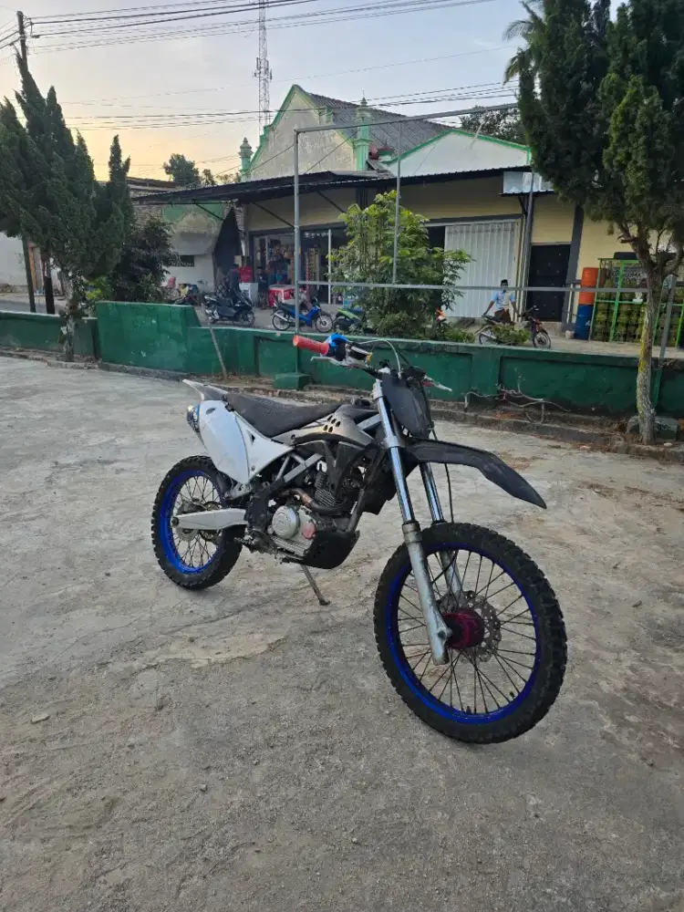 Kawasaki Klx 2018 bekas