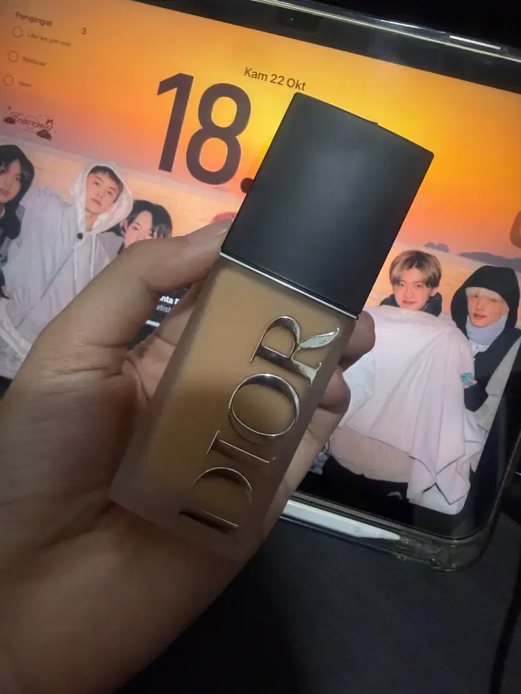 FOUNDATION DIOR