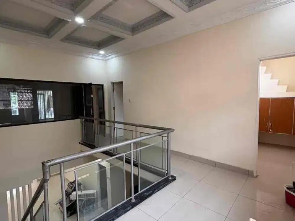 RUMAH STRATEGIS DI KAWASAN CENGKARENG JAKARTA BARAT RUMAH TAMAN PALEM DIJUAL