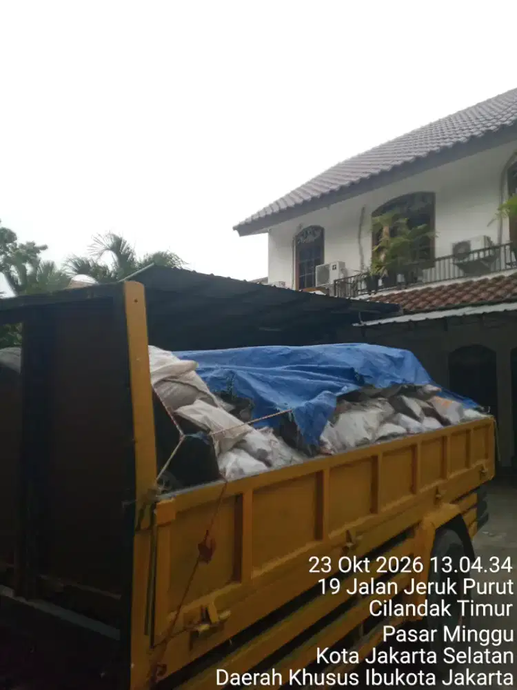 pria tidak mengenal gengsi