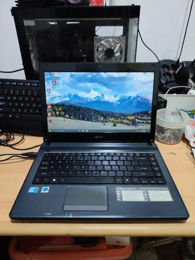 Laptop Acer 4739 , Intel Core i3 , Ram4Gb , Hdd 500Gb , Win 10