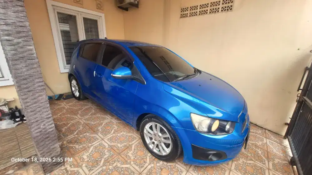 Chevrolet Aveo LT 1.4 AT 2014 Biru Metalik – Pajak Panjang, Depok