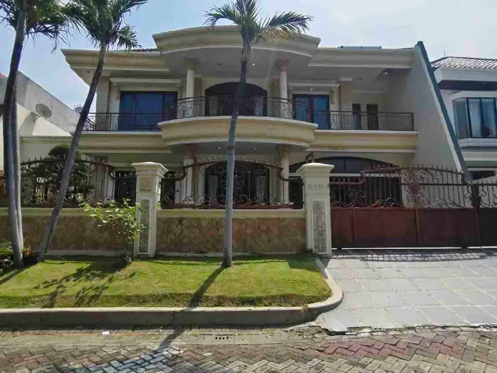 Rumah Full FurnishedSiap Huni
Lokasi Pakuwon City Surabaya