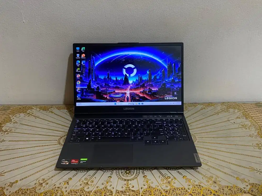 Lenovo Legion 5 Gaming Ryzen 5-4600H RAM 16 SSD 256+HDD 1TB GTX 1650Ti