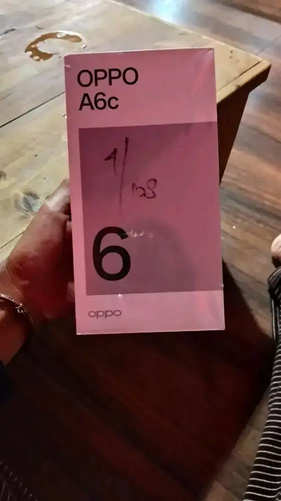 Saya jual hp Oppo A6c