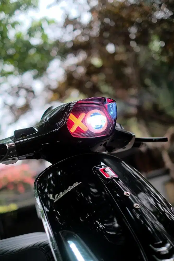 VESPA SPRINT MODIFIKASI GANTENG TOTAL