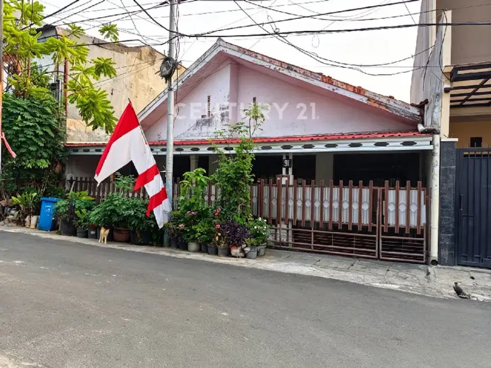 Rumah Lama Di Kayu Putih, Pulogadung, Jakarta Timur S10001