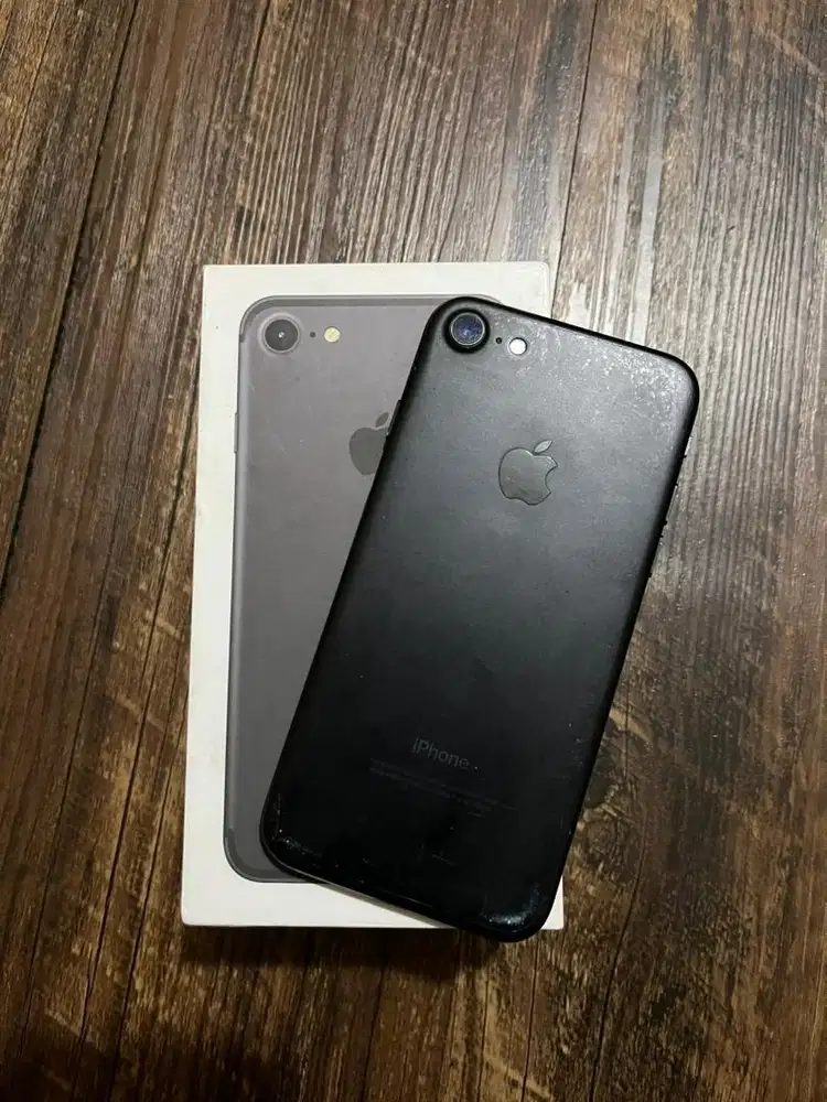 IPHONE 7G 128GB