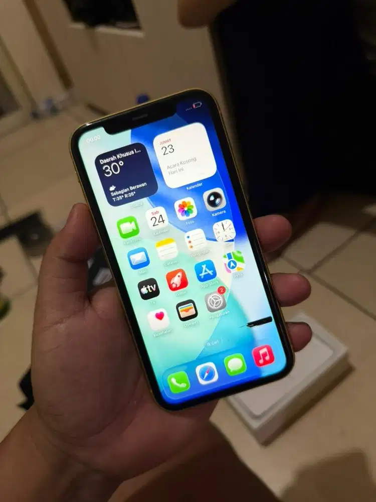 Iphone 11 64GB ex inter Hp dus kabel imei permanen