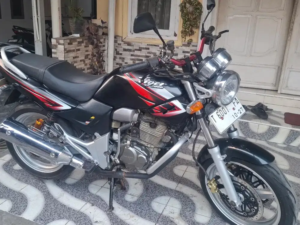 Honda Tiger Gamboot.CB400