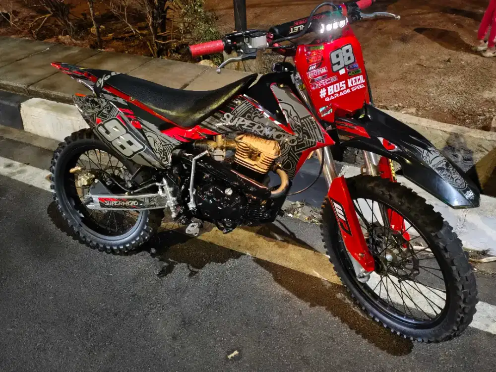 VIAR CROSS X 200cc SIAP TRABAS 13jt nego santai, dapet bonus banyak